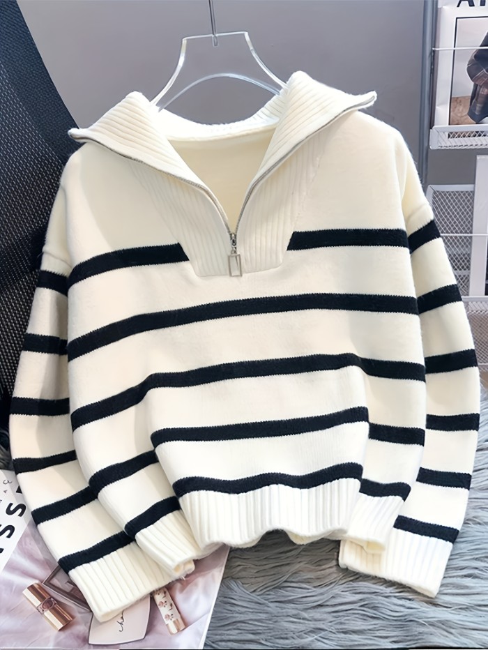 Women'S Oversized Loose-Fit High-Neck Sweater with Black & White Striped Zip-Up Stand Collar
