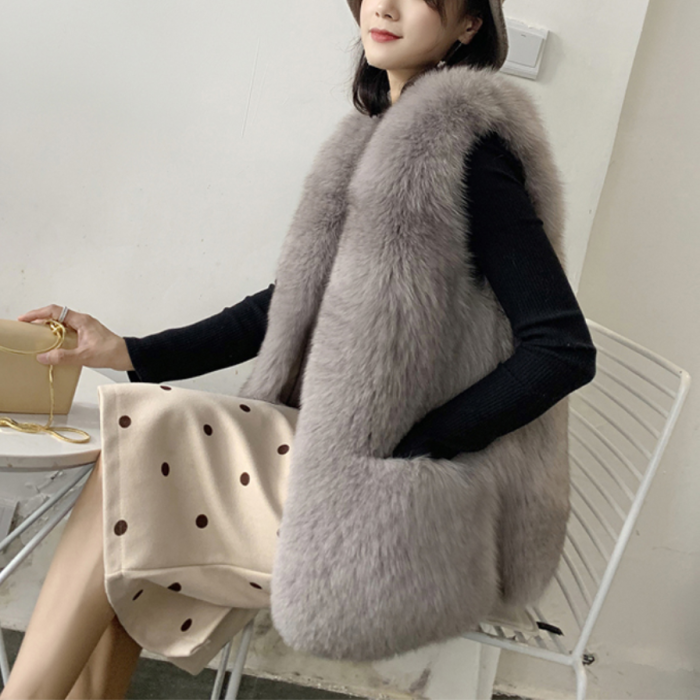 Korean Faux Fur Vest Coat 2025 Women Thicken Winter Sleeveless V-neck Ladies Loose Warm Fur Vest Jackets Casual  P192