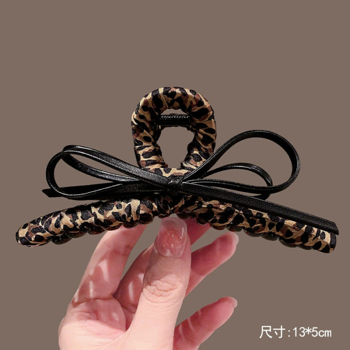 Leopard Print Artificial Leather Bow Grab Clip Hairpin Back Head Hair Shark Clip Personality Sweet Cool Wind Accessories Woman