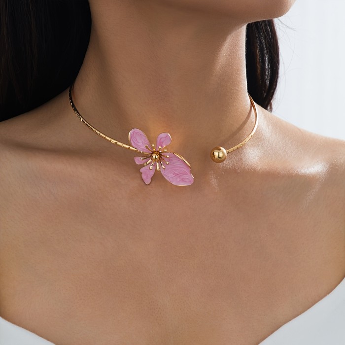Stylish Enamel Oil-Textured Floral Geometric Choker ✨