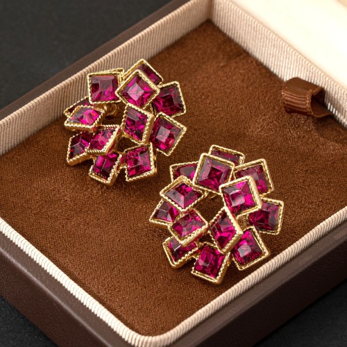 ✨Rotating Artificial Flower Hoops | French Light Luxury Exaggerated Party Daily Fashion Earrings