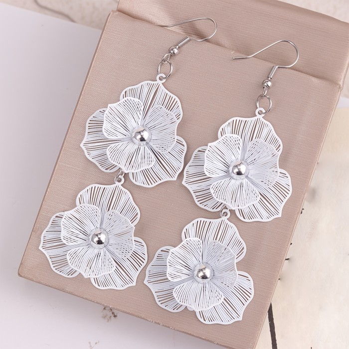 ✨Bridal Floral Long Drop Earrings | Vintage Luxury Wedding Dress Unique Accessories