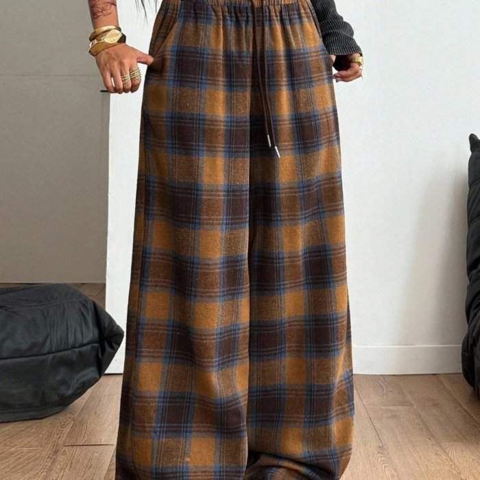 Women's Vintage Streetwear Wide-Leg Plaid Pants for Casual Commuting