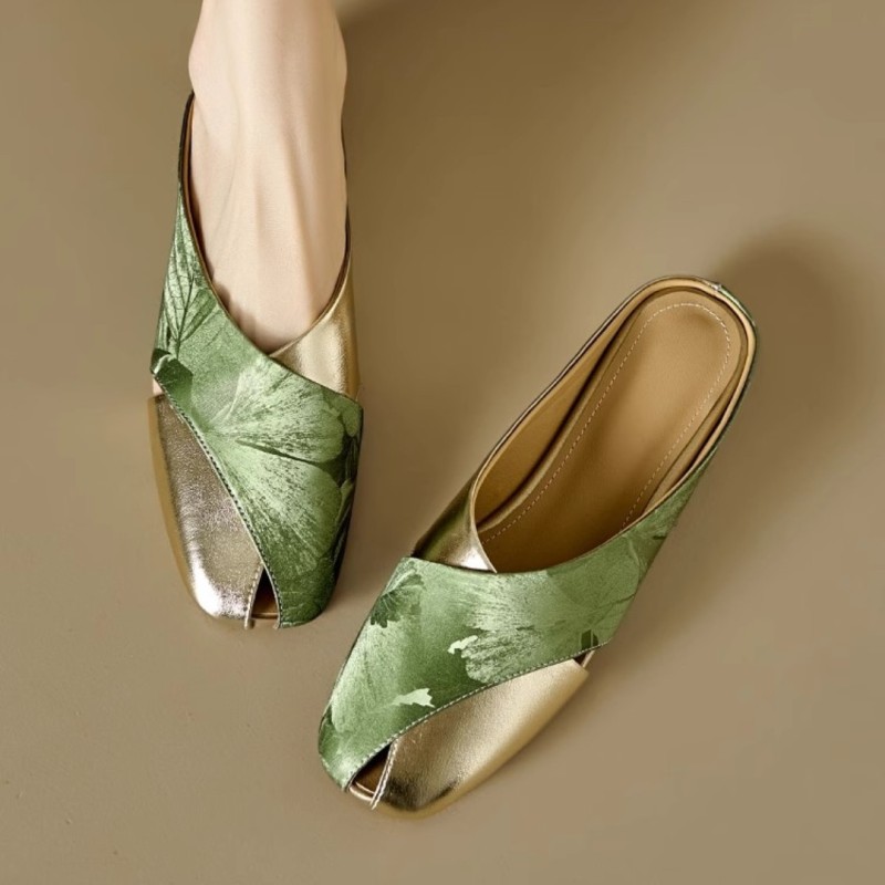 🎋New Chinese Style Color Block Hollow Mules | Closed-Toe Square Toe Summer Flat Slippers