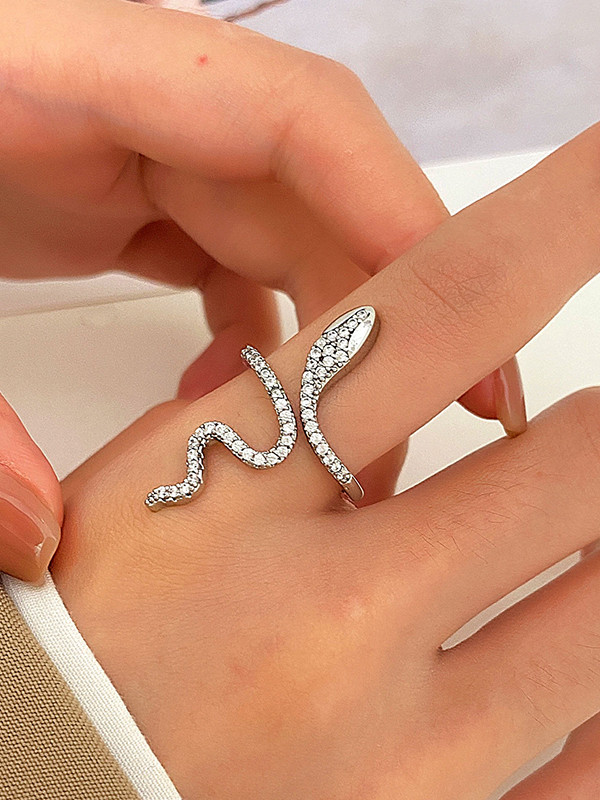 Solid Color Snake Shape Rhinestone Rings Accessories