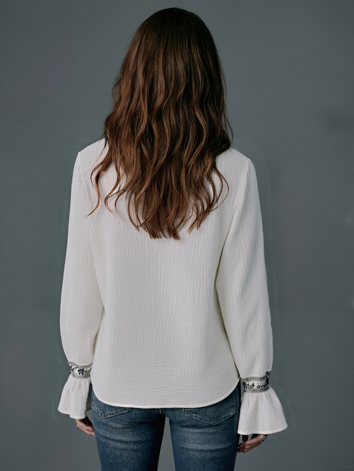 Bohemian White and Blue Floral Print Women's Long Sleeve Top