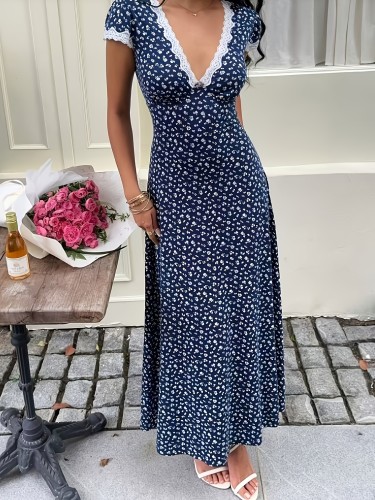 🌸 Vintage French Floral Maxi Dress | V-Neck Lace Patchwork Elegant Long Dress for Dates, Work & Afternoon Tea