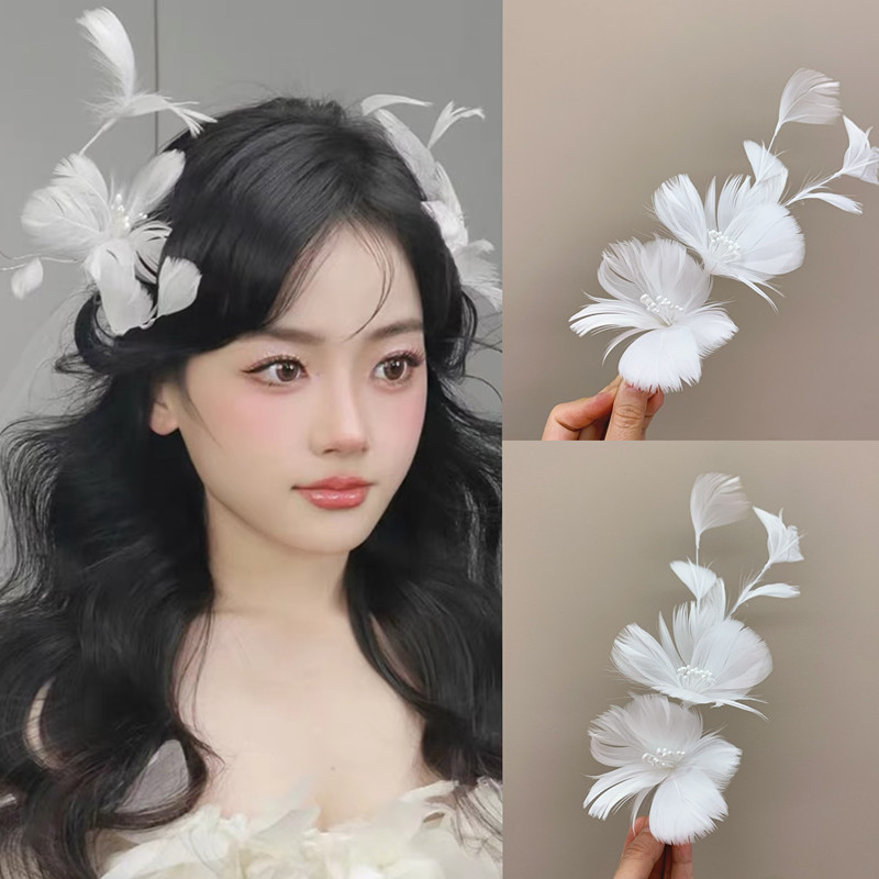 ❄️ White Ethereal Feather Flower Hair Clip – Luxury Bridal Wedding Side Clip