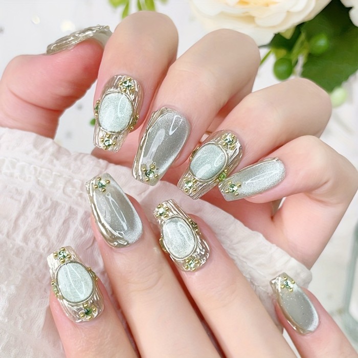 🍇 Green Grape Cyan Short Coffin Press-On Nails