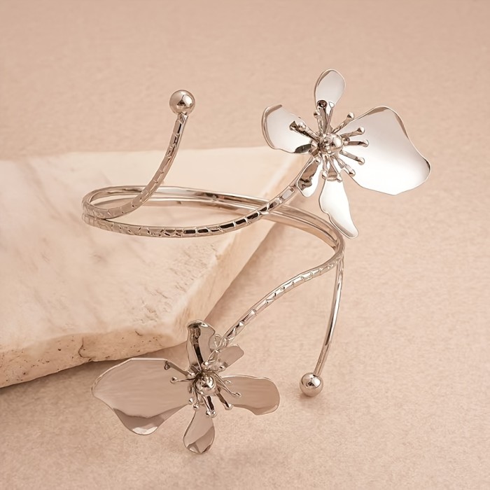 Vintage Floral Wrap Irregular Bangle, Fashionable, Elegant, and High-end