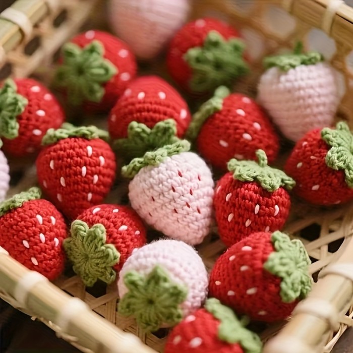 🍓 Handmade Crochet Strawberry Charms