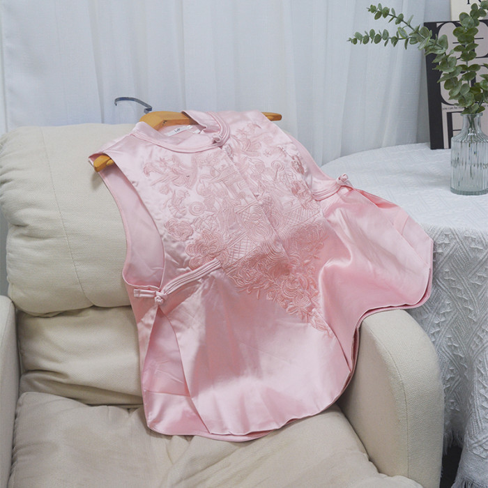 🖤 Vintage New Chinese Pink Embroidery Stand Collar Layered Vest Top