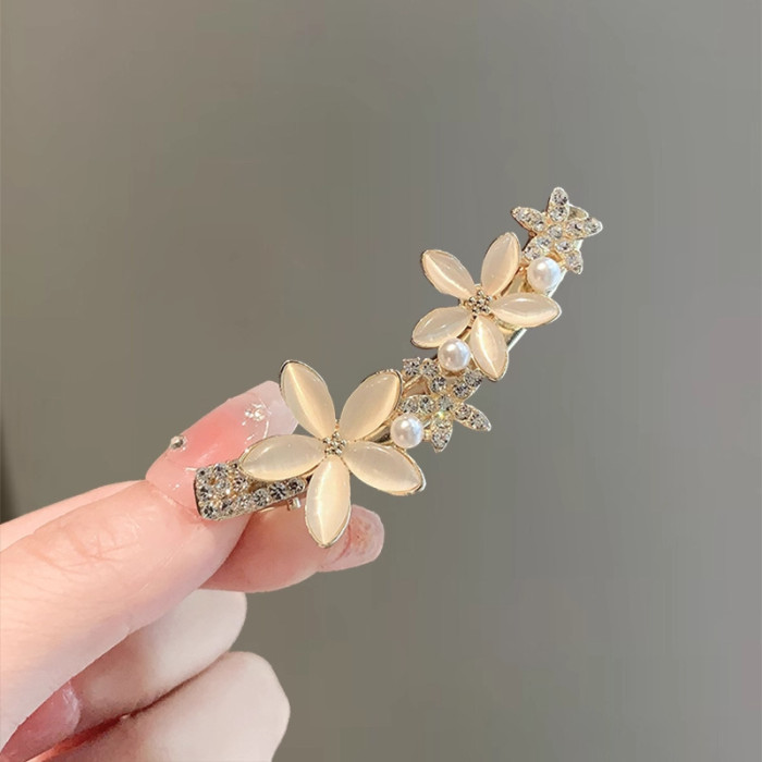 Korea Dongdaemun New Niche Design Colorful Flower Hair Clip | Girly Bangs Hair Accessory, Velour Material
