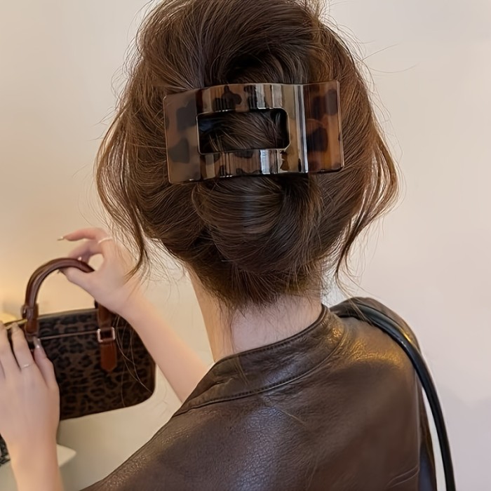 ✨ Square Leopard Print Large Duckbill Clip High-Grade Hair Accessory 🐆