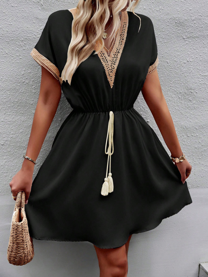 Tied Tasseled Split-Joint Hollow Drawstring Contrast Color Short Sleeves Loose V-Neck Mini Dresses