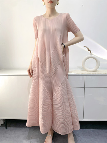 Split-Joint Solid Color Pleated Short Sleeves Loose V-Neck Midi Dresses