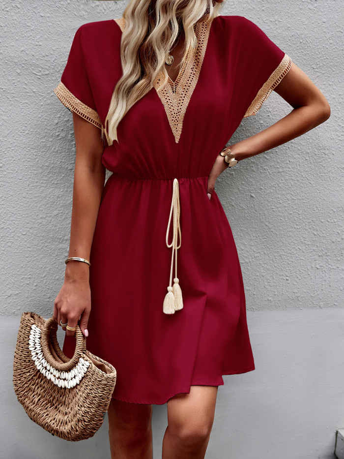 Tied Tasseled Split-Joint Hollow Drawstring Contrast Color Short Sleeves Loose V-Neck Mini Dresses
