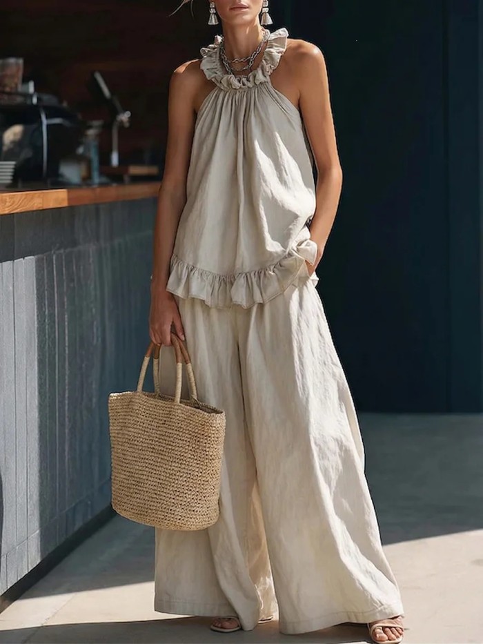 Women's Two-Piece Set: Solid-Color Halter Top & Casual Wide-Leg Pants — An Elegant Ensemble
