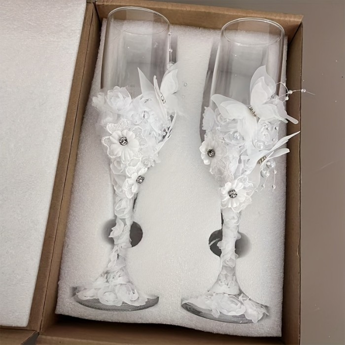 Romantic Wedding Wine Glass, Handcrafted Butterfly Decor High-End Feel, Super Stunning Bridal Wine Cup, Suitable for Weddings, Engagements, Home Decor