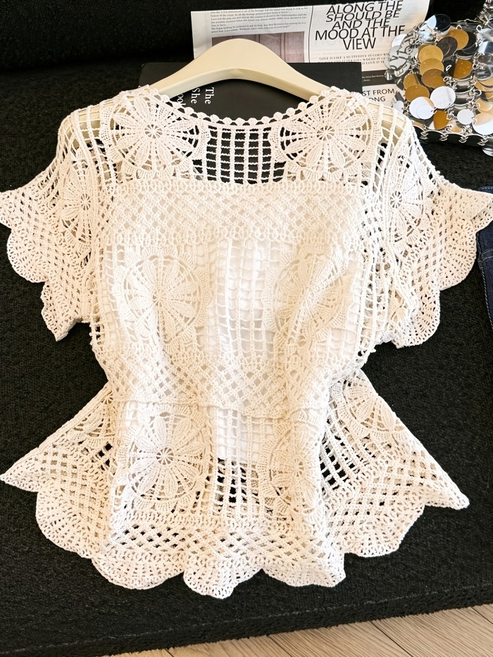 New Style Crochet Openwork Loose Blouse Short Sleeve Top with Tie-Up Lace Trim