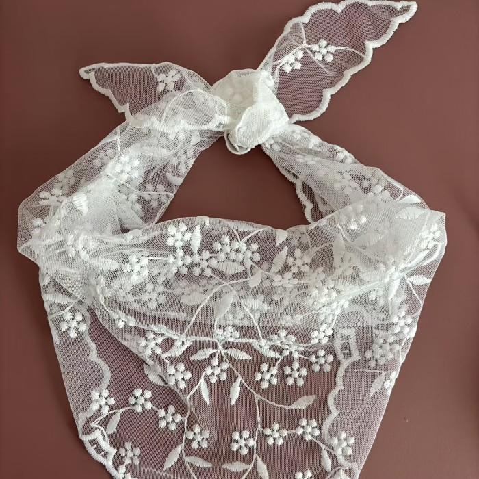 1pc Women's Elegant White Floral Embroidery Triangle Scarf - Lightweight 100% Polyester Non-Stretch Wrap, Versatile Summer Accessory for Daily Wear, Travel, Dates & Formal Events | Perfect Gift, Scarf for Hair, Intricate Embroidery
