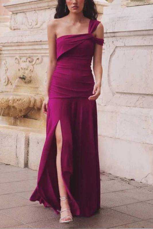 Off-shoulder Slim-Fit Maxi Dress