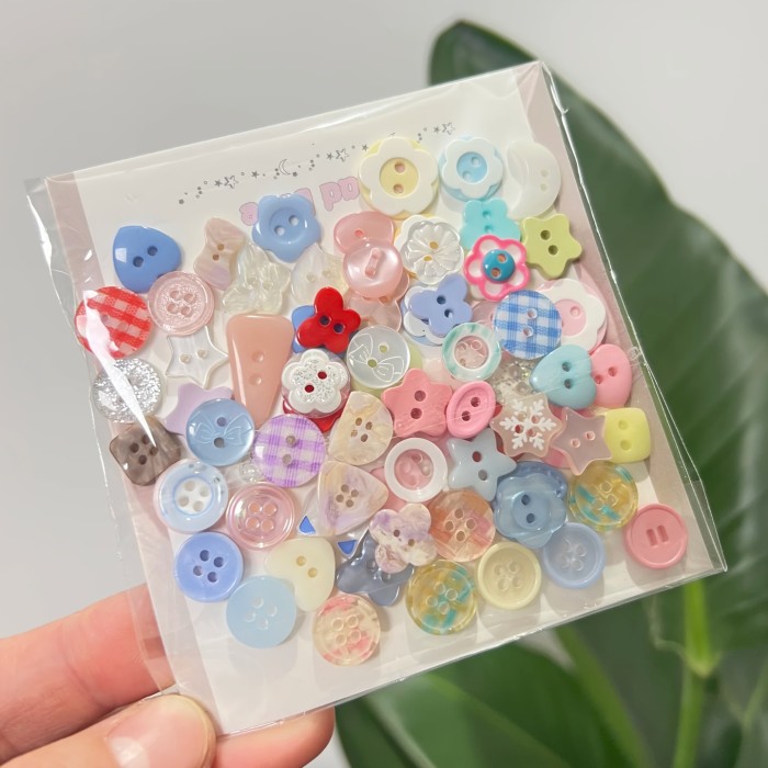 30pcs Adorable Fresh Resin Buttons\u002FRandom Pattern Distribution\u002FDIY Jewelry Craft Accessories\u002FSewing Auxiliary Materials Small Buttons