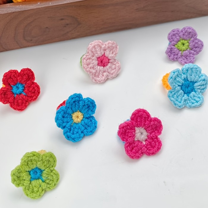 5pcs Random Color Bohemian Cute Casual Vacation Style Women'S Stacked Ring, Suitable for Everyday Wear And Beach Holidays, Featuring a Yarn-Woven Flower Ring