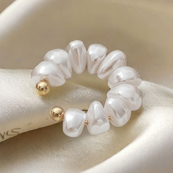 Baroque Clip-On Earring Small And Unique Fashionable Baroque Ear Cuff Clip-On Earring | 1pc Perfect Jewelry Gift for Women Who Do Not Have Pierced Ears At Parties And Banquets