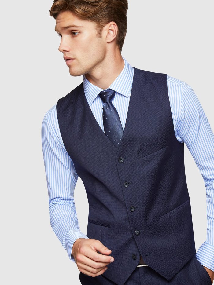 VEST