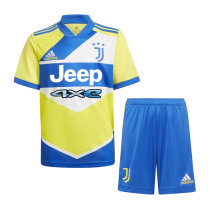 Juventus 21/22 Third Jersey and Short Kit