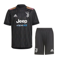 Juventus 21/22 Away Jersey and Short Kit