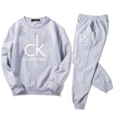 Calvin Klein 凱文克萊 CK 親子裝 圓領衛衣 長褲套裝 休閒運動套裝 情侶裝 簡約時尚衛衣  長袖套裝 童裝