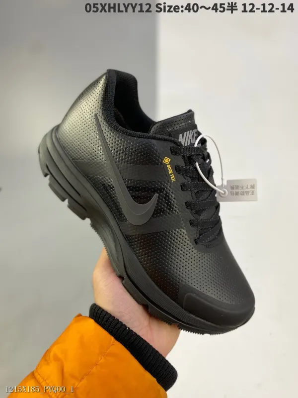 Nike ZoomWINFLO 30登月輕質休閒運動跑步鞋