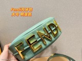 Fendi 芬迪 腋下包 女生包包 肩背包 手提包