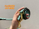 Fendi 芬迪 腋下包 女生包包 肩背包 手提包