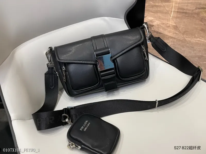 PRADA 普拉達 貨號822 側背包包 肩背包 斜挎包 女生包包