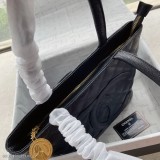 Chanel 香奈兒 希爾頓手提包 小香手提袋 大容量肩背包 單肩背包 女士包包