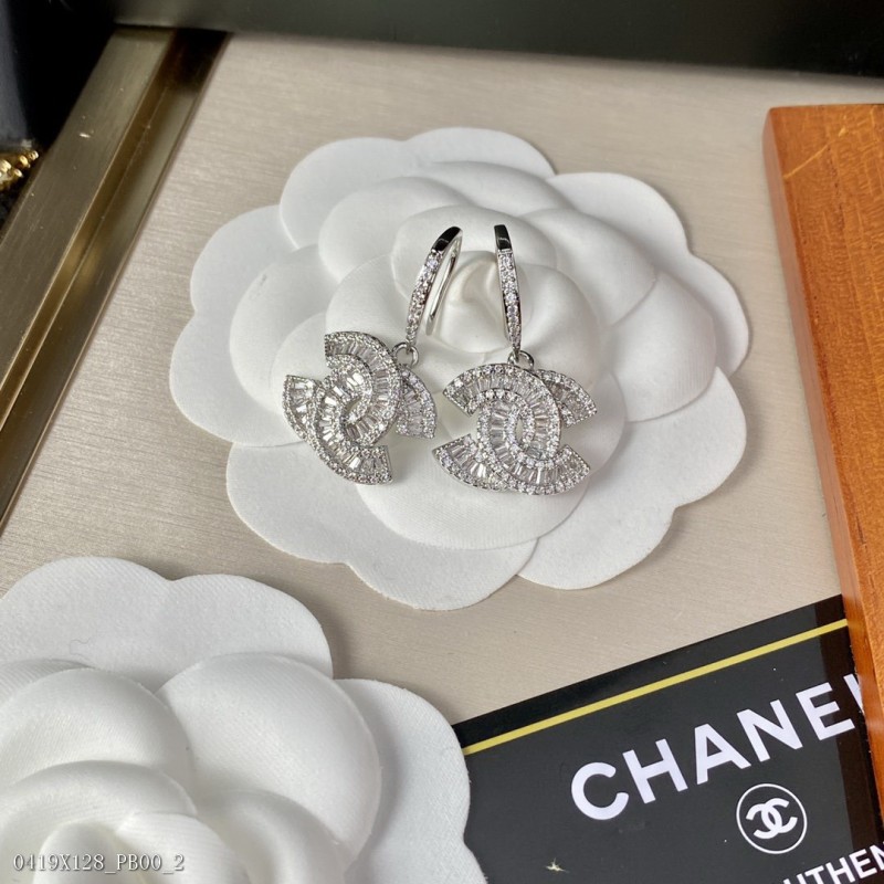 新款小香耳釘【代購級別】Chanel小香經典款耳釘 雙C耳墜 香奈兒耳環 耳釘