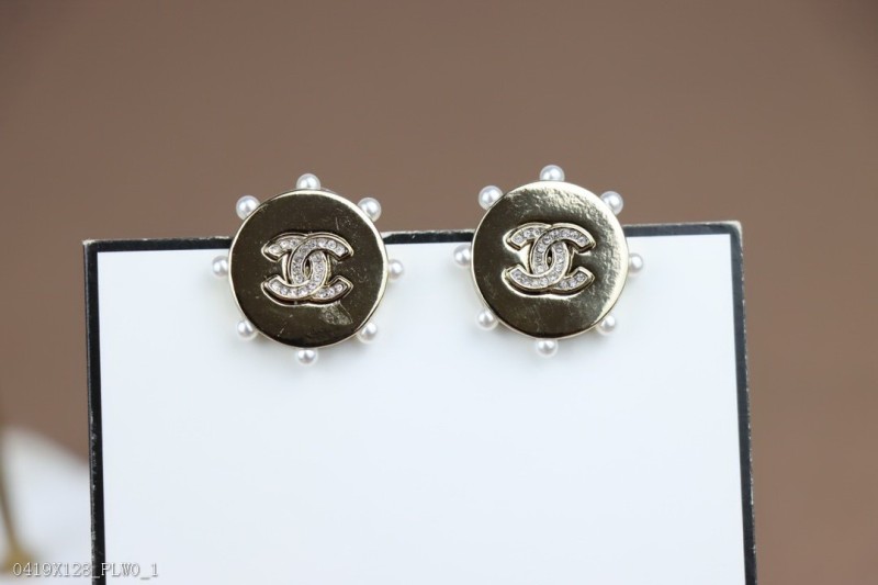Chanel香奈兒復古金屬中古耳環 簡約風格超級大氣小香雙c耳釘 黃銅材質 香奈兒耳釘