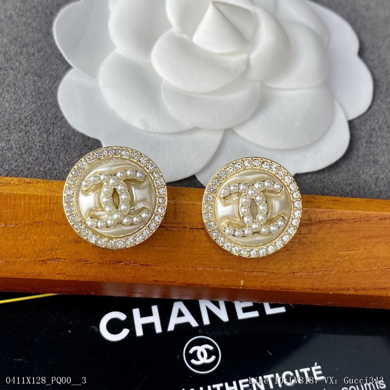 00026_X128PQ00_Chnel新款圓形耳環精密鑲嵌水晶的經典品牌雙C和圓形相結合黃銅底托