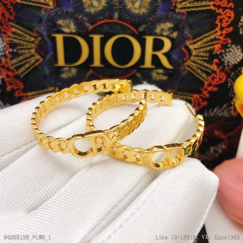 00060_X128PLW0_編號DED0190Dior迪奧CD耳環專櫃新款上市美得不要不要的唯美浪漫