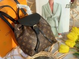 Louis Vuitton包對花L家帥氣小號雙肩包備受擁戴擁有超久歷史華麗感爆棚秀氣