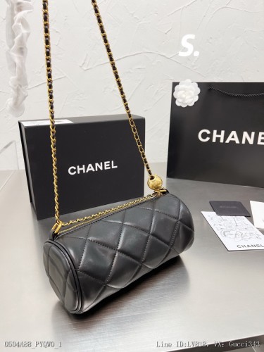 香奈兒Chanel金球圓桶包圓桶設計十分特別時髦容量也是平常包的
