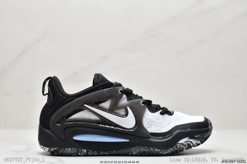 公司级NikeZoomKD15全新的ZoomKD15使用了全掌前掌扇形重叠式气