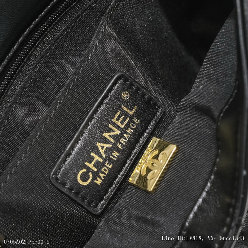 Chanel23C最美早春休閒度假風系列爆款包走秀款搶先上市經典的方胖子