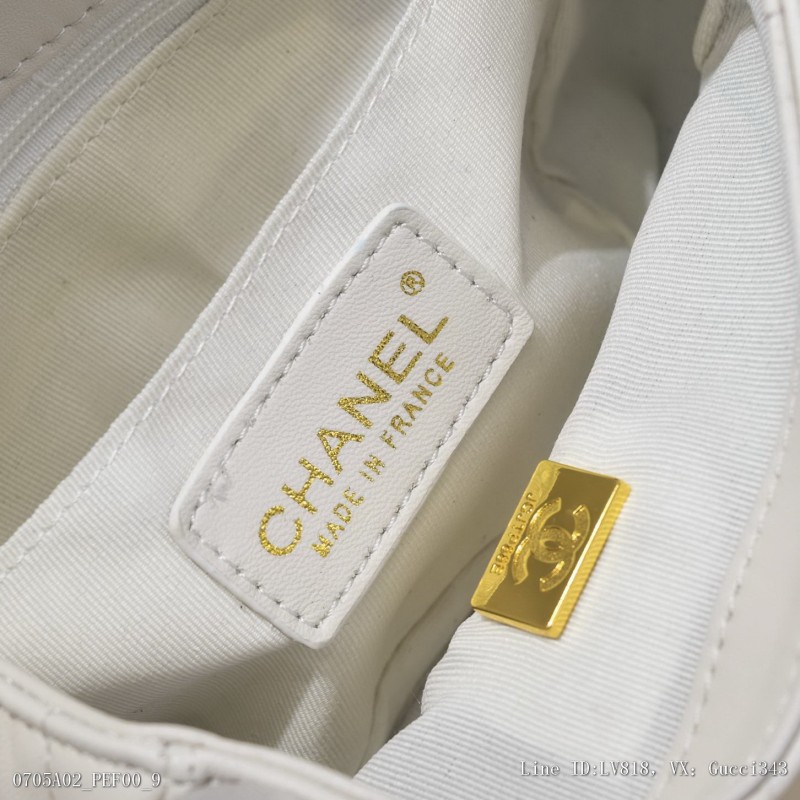 Chanel23C最美早春休閒度假風系列爆款包走秀款搶先上市經典的方胖子