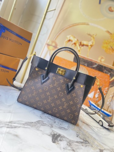 Louis Vuitton 路易威登 M53825 女士手提包