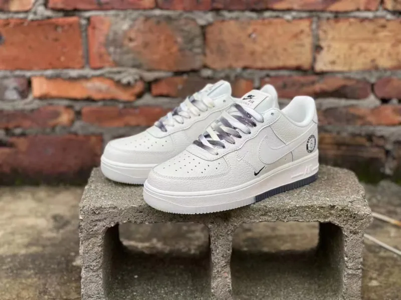 Nike Air Force 1 Low '07 雙色底籃網