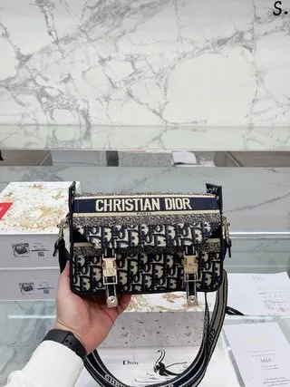 Dior 迪奧 全新camp系列邮差包
